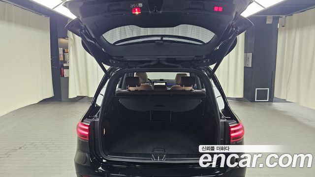 Mercedes-Benz GLB-Class (X247) AMG GLB35 4MATIC 2026 — фото 18