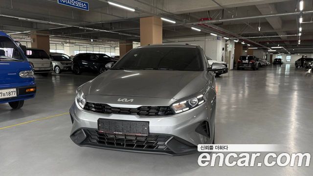 Kia K3 (II) 1.6 Prestige 2024 — фото 3