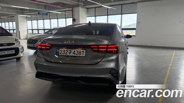 Kia K3 (II) 1.6 Prestige 2024 — фото 4