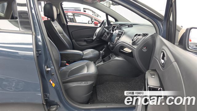 Renault Korea QM3 RE 2015 — фото 11
