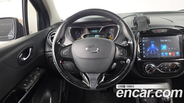 Renault Korea QM3 RE 2015 — фото 13