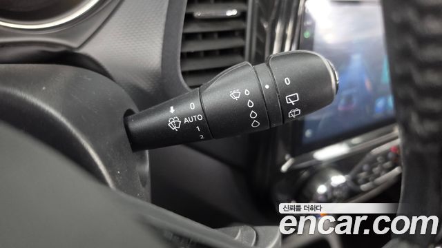 Renault Korea QM3 RE 2015 — фото 19