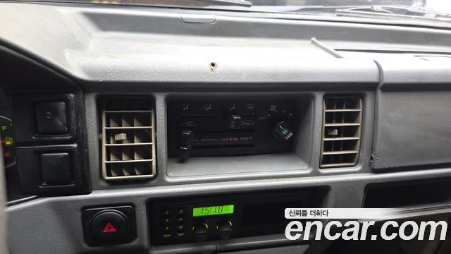 Chevrolet Labo Long Cargo-Deck DLX 2015 — фото 13
