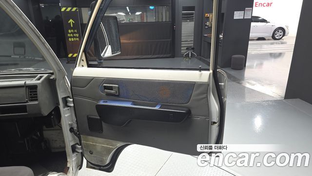 Chevrolet Labo Long Cargo-Deck DLX 2015 — фото 25