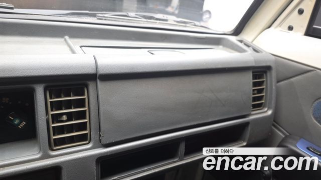 Chevrolet Labo Long Cargo-Deck DLX 2015 — фото 29