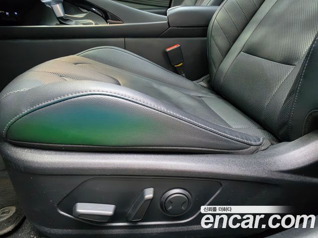 Hyundai Avante (CN7) 1.6 Inspiration 2021 — фото 19