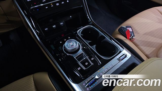 Kia Carnival (IV) Gasoline 7-Seater Signature 2023 — фото 9