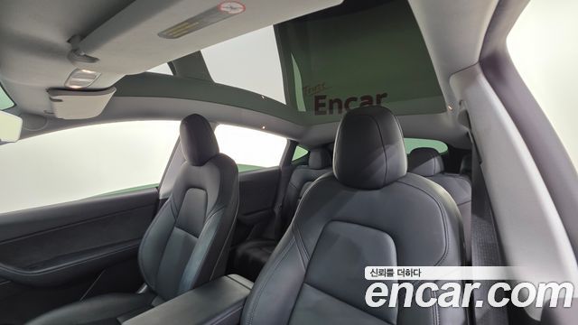 Tesla Model Y Long Range AWD 2021 — фото 15