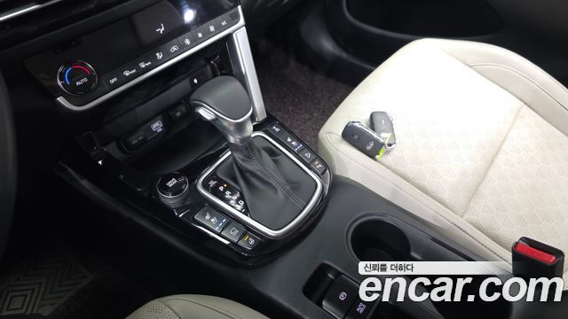 Kia Seltos Gasoline 1.6 Turbo 4WD Gravity 2022 — фото 9