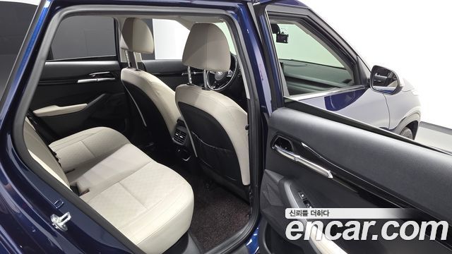 Kia Seltos Gasoline 1.6 Turbo 4WD Gravity 2022 — фото 11