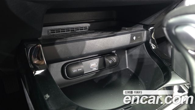 Kia Seltos Gasoline 1.6 Turbo 4WD Gravity 2022 — фото 13