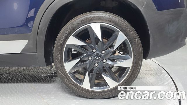 Kia Seltos Gasoline 1.6 Turbo 4WD Gravity 2022 — фото 21