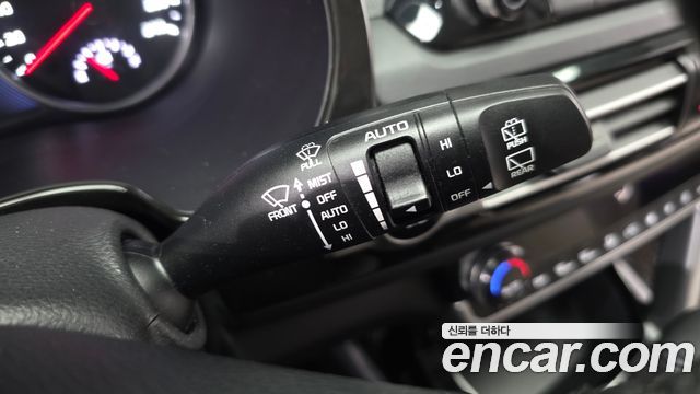 Kia Seltos Gasoline 1.6 Turbo 4WD Gravity 2022 — фото 29