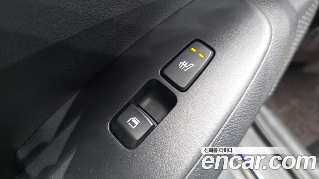 Kia Seltos Gasoline 1.6 Turbo 4WD Gravity 2022 — фото 30