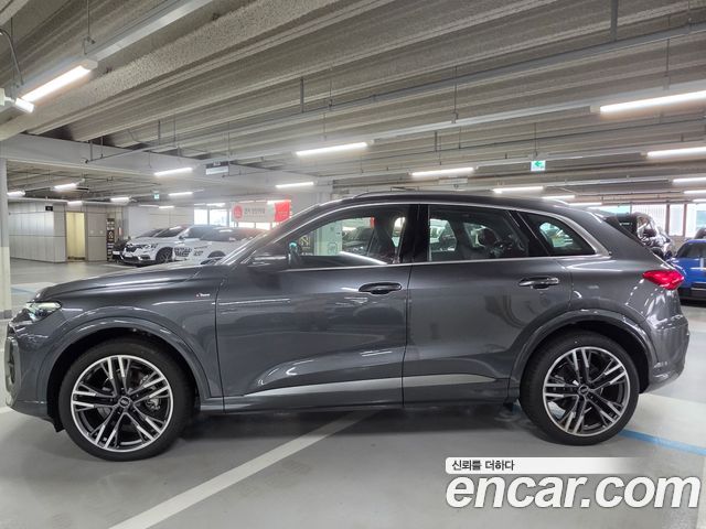 Audi Q5 (80A) 40 TFSI Quattro S Line 2026 — фото 7