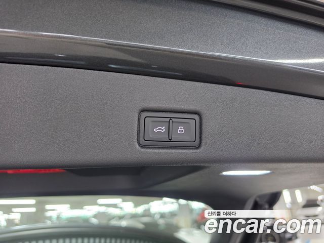 Audi Q5 (80A) 40 TFSI Quattro S Line 2026 — фото 18