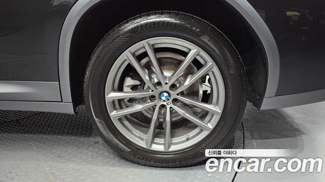 BMW X4 (G02) xDrive20i M Sport X 2020 — фото 27