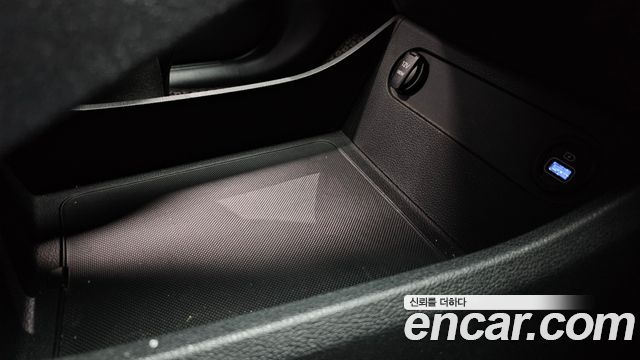 Hyundai Santa Fe Diesel 2.2 4WD Prestige 2021 — фото 27