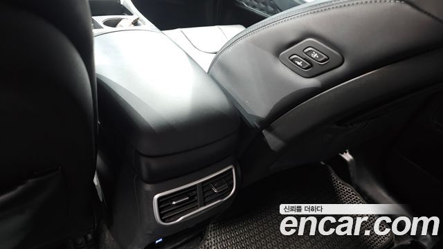 Hyundai Santa Fe Diesel 2.2 4WD Prestige 2021 — фото 31