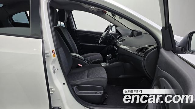 Renault Korea SM3 SE 2014 — фото 11