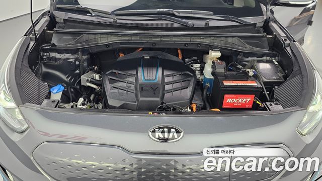 Kia Niro EV Noblesse 2020 — фото 6