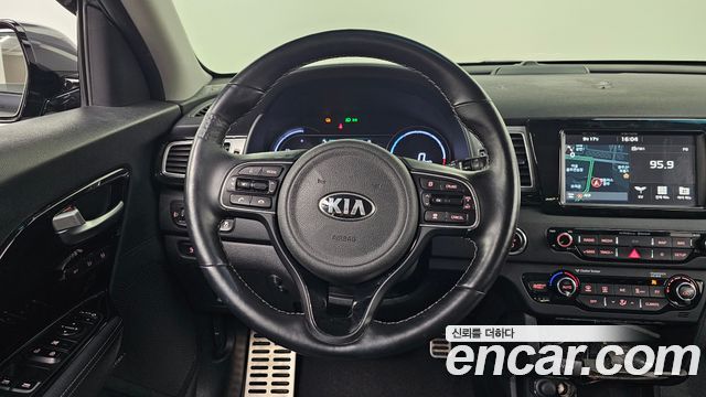 Kia Niro EV Noblesse 2020 — фото 12