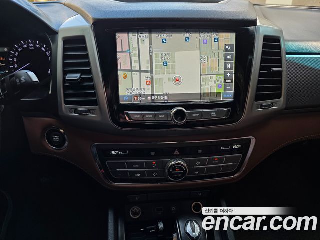 KG Mobility (SsangYong) Rexton Sports Diesel 2.2 4WD Noblesse 2019 — фото 9
