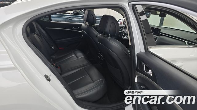 Genesis G70 Gasoline 2.0T 2WD 2021 — фото 12