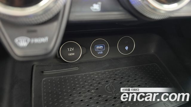 Genesis G70 Gasoline 2.0T 2WD 2021 — фото 13