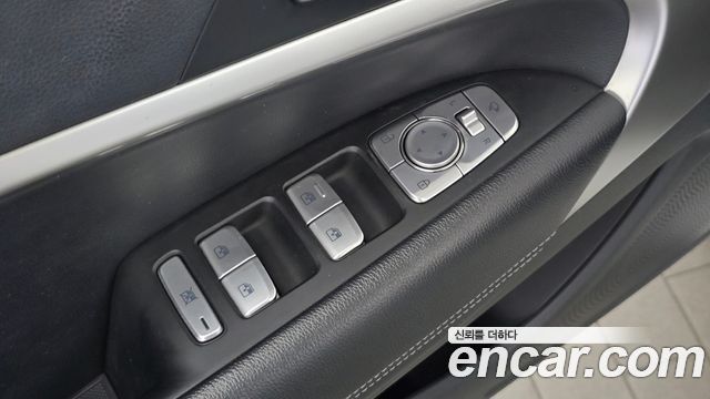 Genesis G70 Gasoline 2.0T 2WD 2021 — фото 34