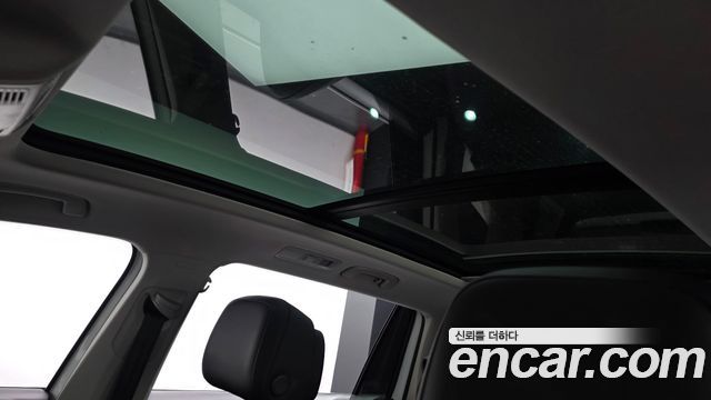 Volkswagen Tiguan Allspace 2.0 TSI Prestige 2023 — фото 19