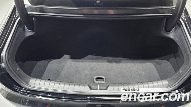 Hyundai Grandeur (GN7) 3.5 Gasoline 2WD Premium 2024 — фото 18