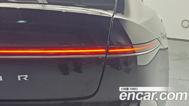 Hyundai Grandeur (GN7) 3.5 Gasoline 2WD Premium 2024 — фото 23