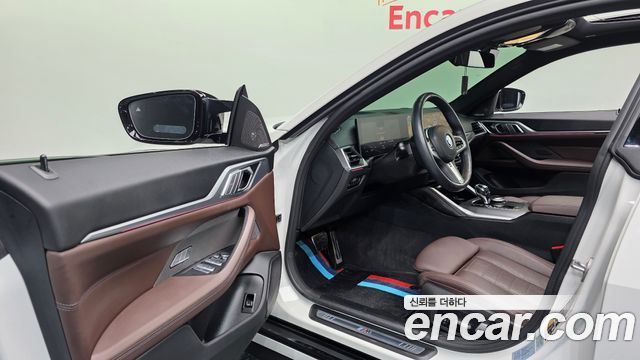 BMW i4 eDrive40 M Sports Pro 2023 — фото 10