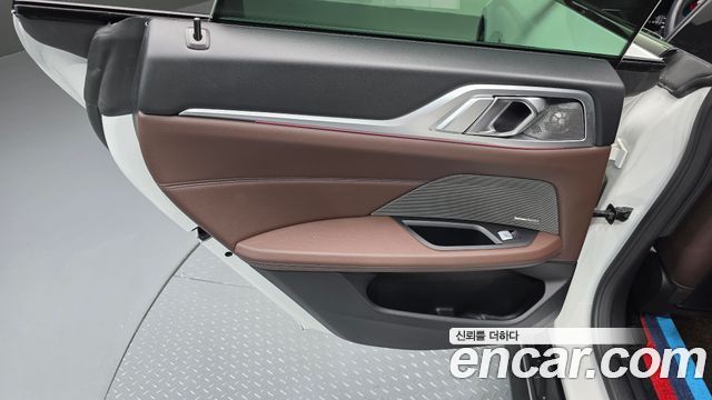 BMW i4 eDrive40 M Sports Pro 2023 — фото 25