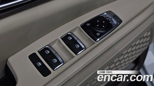 Kia Carnival (IV) Gasoline 7-Seater Noblesse 2026 — фото 23