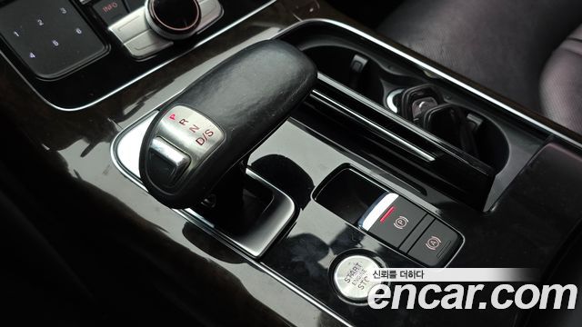 Audi A8 3.0 TDI Quattro LWB D4 2014 — фото 9