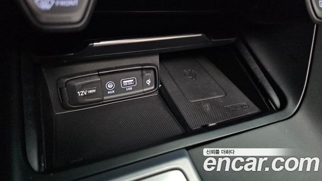 Genesis G70 2.0T Sport Package 2019 — фото 28