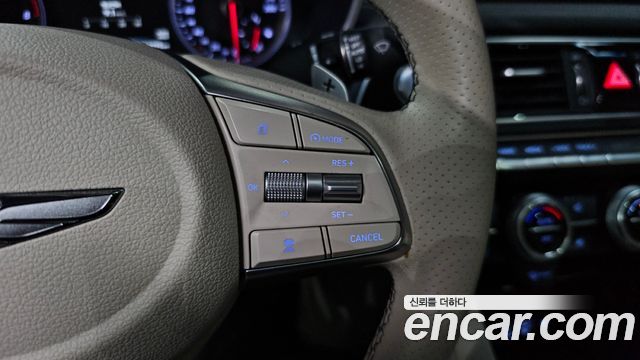 Genesis G70 2.0T Sport Package 2019 — фото 34