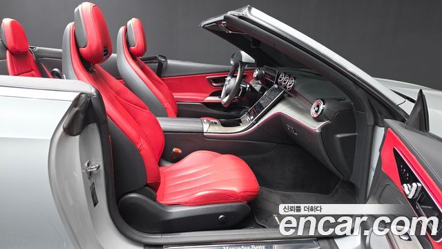 Mercedes-Benz CLE-Class (C236) CLE200 Cabriolet 2024 — фото 11