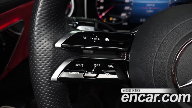Mercedes-Benz CLE-Class (C236) CLE200 Cabriolet 2024 — фото 18