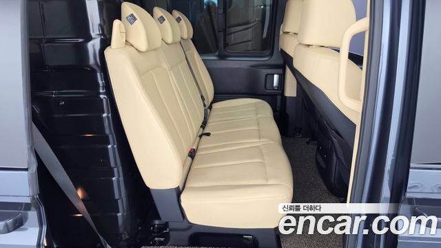 Hyundai Staria L3.5 Cargo 5-Seater Modern 2023 — фото 11