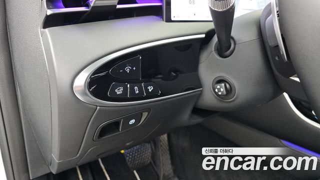 Genesis GV70 2.5T Gasoline AWD 2025 — фото 18