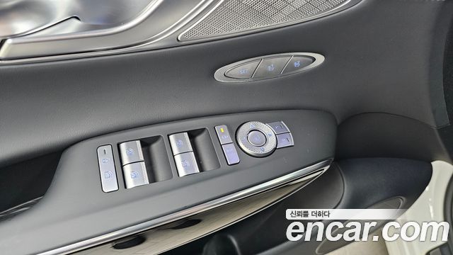 Genesis GV70 2.5T Gasoline AWD 2025 — фото 20