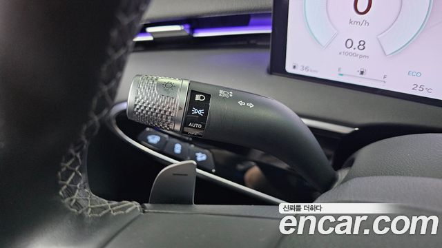 Genesis GV70 2.5T Gasoline AWD 2025 — фото 27