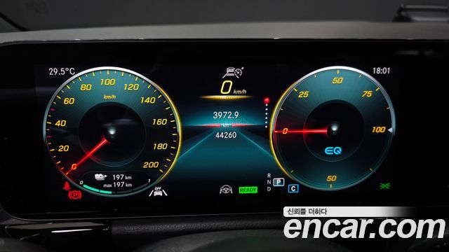 Mercedes-Benz EQA (H243) EQA250 AMG Package Plus 2022 — фото 8