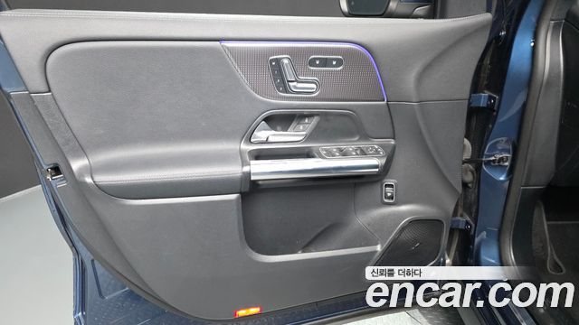 Mercedes-Benz EQA (H243) EQA250 AMG Package Plus 2022 — фото 24