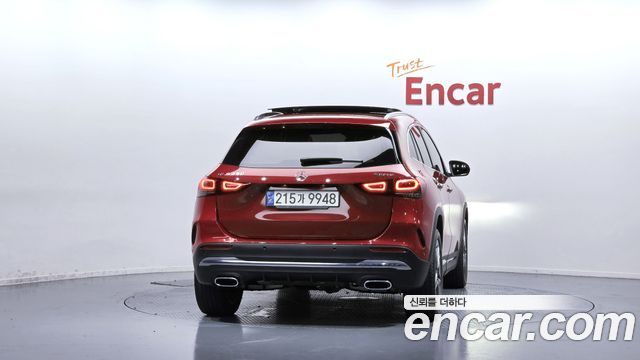 Mercedes-Benz GLA-Class (H247) GLA250 4MATIC 2022 — фото 4
