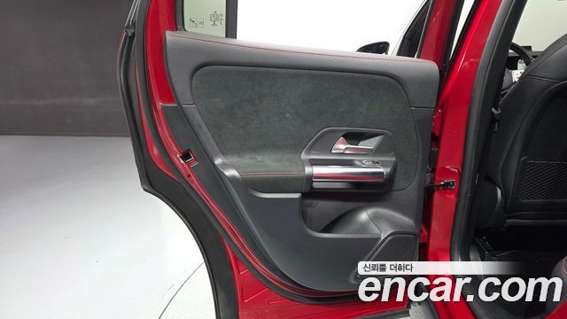 Mercedes-Benz GLA-Class (H247) GLA250 4MATIC 2022 — фото 25