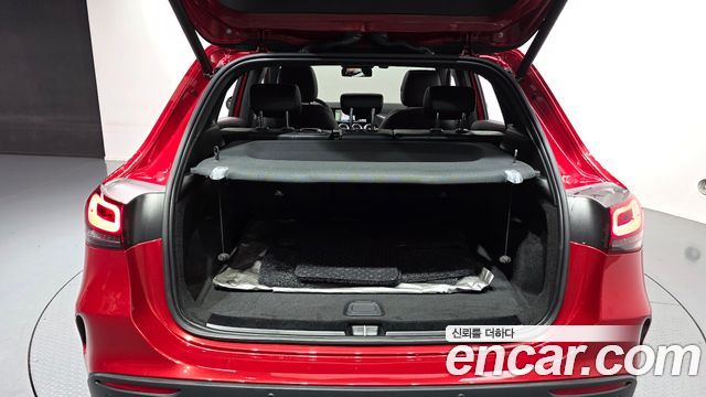Mercedes-Benz GLA-Class (H247) GLA250 4MATIC 2022 — фото 31